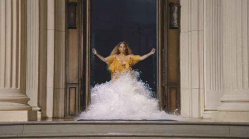Illustration for article titled Beyoncé’s Lemonade isn’t a breakup album, it’s a black album